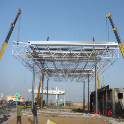 湖北咸宁钢结构公司网架加工安装的三种方式介绍