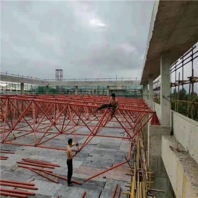 湖北钢结构加工公司：如何避免钢结构网架钢材质量不合格的问题